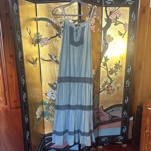 Elegant Blue Sleeveless Dress